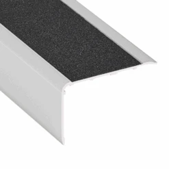 Nez De Marche Alu Incolore Bord Sifflet 68 X 43 Mm Longueur 3 Mètres -Meilleur Outillage Magasin 13463