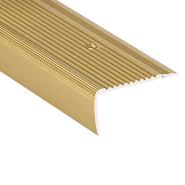 Nez De Marches Percé Dessus Striés Finition Alu Or Dimensions 44x21mm Longueur 3m Romus 15323 1 Nez De Marches Percé Dessus Striés Finition Alu Or Dimensions 44x21mm Longueur 3m Romus 15323