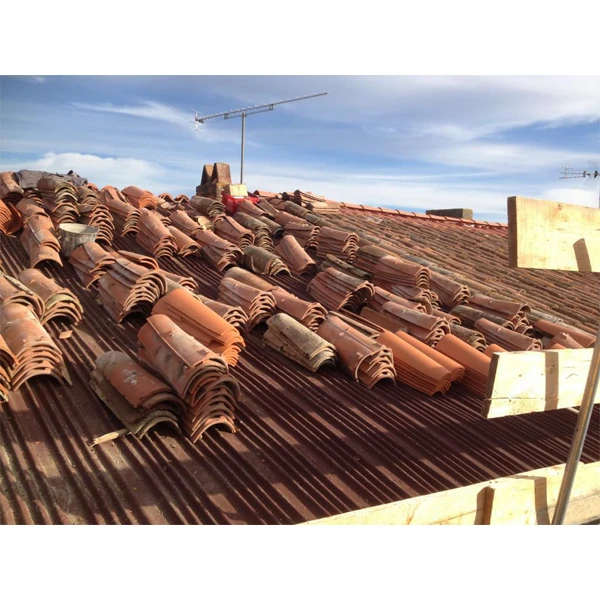 Plaque De Sous-toiture Pour Tuiles Canal - Flexoutuile Profil T235 - Rouge - 2 M X 1,05 M 3 Plaque De Sous-toiture Pour Tuiles Canal - Flexoutuile Profil T235 - Rouge - 2 M X 1,05 M – Image 3