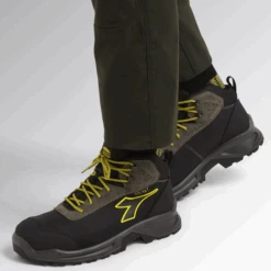 Chaussure De Sécurité Haute Sport Diatex MID S3 WR CI SRC - Gris Et Noir - Taille 44 Diadora Utility 177650/C2815/44 -Meilleur Outillage Magasin sans titre 1 254