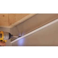 Cornière De Rive En L - Acier Galvanisé Blanc - Chicago Metallic - 19 X 24 Mm - Long. 3,05 M 3 Cornière De Rive En L - Acier Galvanisé Blanc - Chicago Metallic - 19 X 24 Mm - Long. 3,05 M -Meilleur Outillage Magasin sans titre 1 333